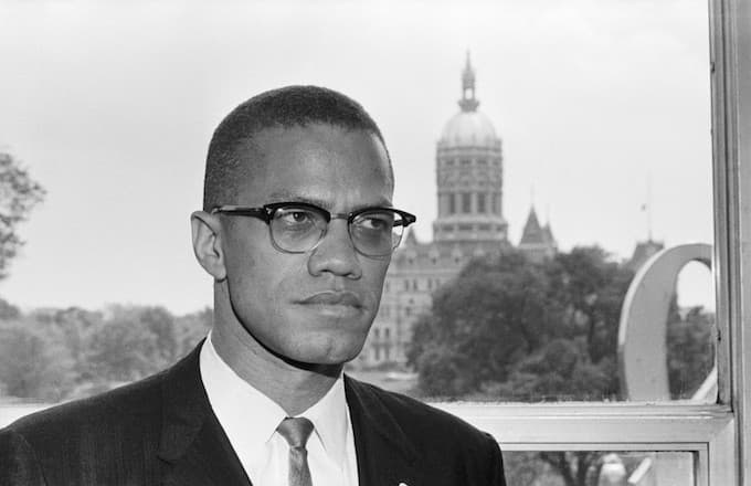 “Malcolm X” e o racismo do capitalismo