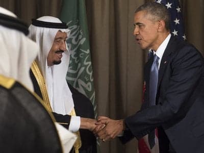 Obama é recebido com máximas honras na Arábia Saudita