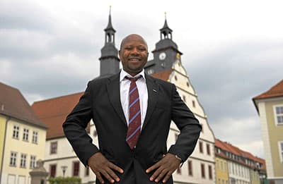 Político negro recebe ameaças da extrema-direita nas eleições alemãs