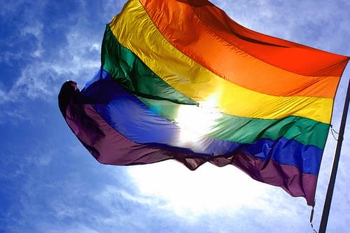 Projeto que criminaliza a homofobia é aprovado na Comissão de Assuntos Sociais (CAS) do Senado