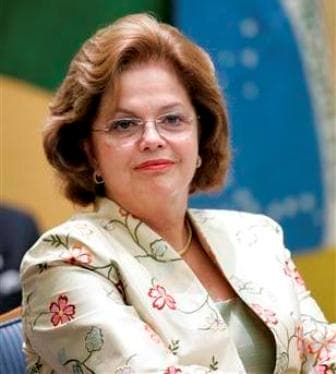 Dilma promete construir seis mil creches no país
