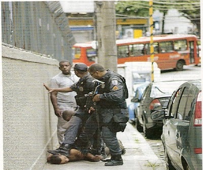 policia_que_mata_negros
