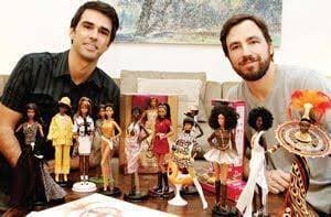 “Black Barbie” é destaque na Revista Raça deste mês