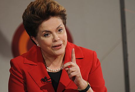 dilma-in-red-abr