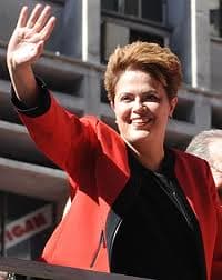 No rádio, Dilma anuncia criação da Rede Cegonha e construção de 6.000 creches até 2014