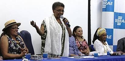 Ministra Luiza de Bairros diz que racismo não dá trégua