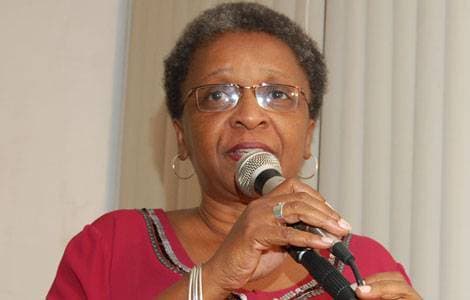 Ministra Luíza Bairros – A prioridade de sua Secretaria é o combate à mortalidade de jovens negros