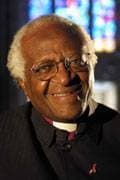 PUCPR concede título de Doutor Honoris Causa ao Bispo Anglicano Desmond Tutu