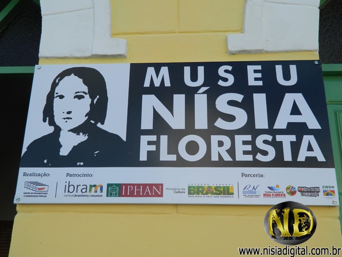 Placa-do-Museu-Nísia-Floresta