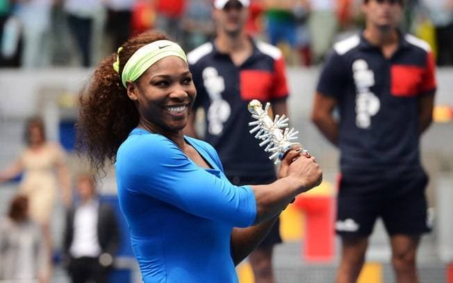 Serena Williams supera número 1 do mundo e ganha título em Madri