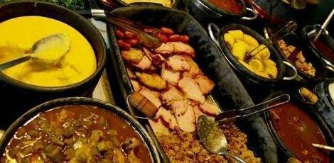 pratos de culinaria afro brasileira