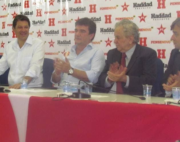 Ao lado de Tirone, Andrés Sanchez e Juvenal Juvêncio se unem em apoio a Haddad