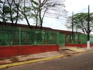 fachada escola pantaleao c. xavier