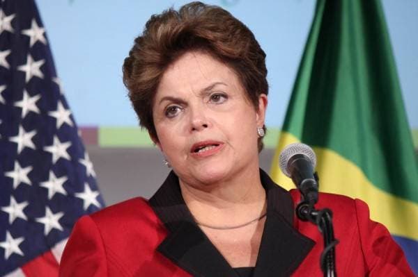 À CNN, Dilma volta a dizer que sexismo contribuiu para impeachment avançar