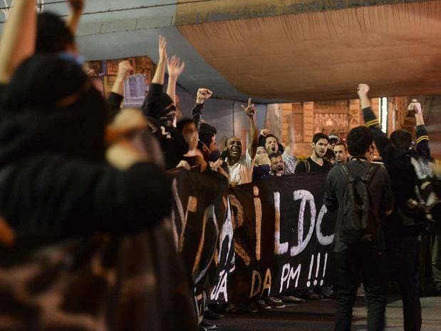 Amarildo em São Paulo – “As pessoas, só saem para se manifestar quando matam o filho delas”
