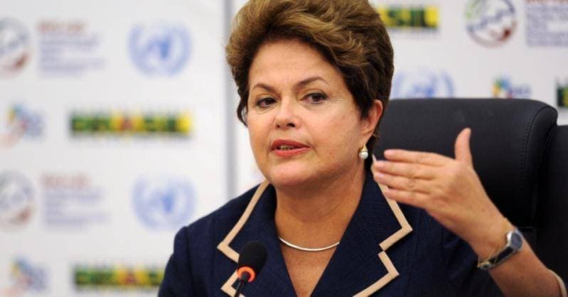 ‘Sociedade ainda é sexista e preconceituosa’, diz Dilma