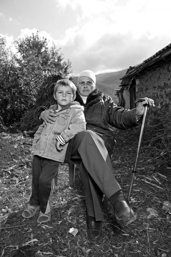 As mulheres albanesas que viveram suas vidas como homens: fotos