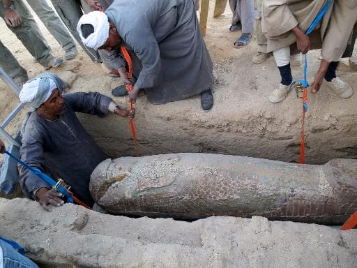 Arqueólogos descobrem túmulo de 3.500 anos no Egito