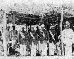 Assim como Hipólito Ribeiro, muitos negros participaram da Guerra do Paraguai. Acima, a guarda do Marquês de Caxias