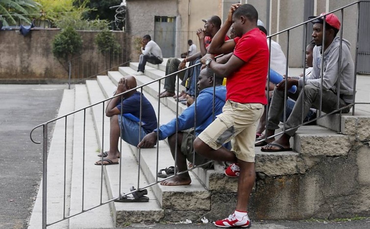 Elite paulista é 'preconceituosa' em relação aos haitianos, diz governador do Acre