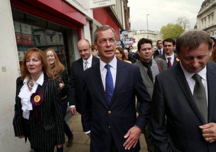 Estará a maré a virar contra Farage?