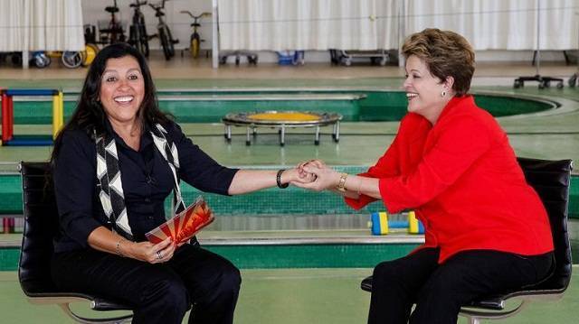Dilma Rousseff fala sobre racismo e violência contra a mulher em entrevista para Regina Casé