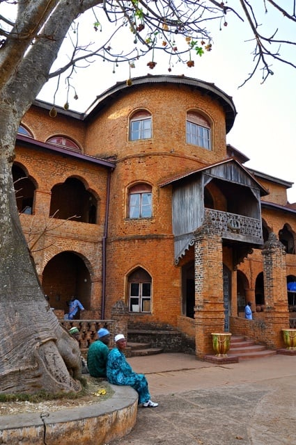 Palácio do sul, Camarões 