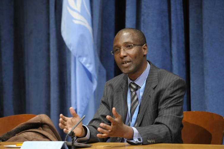 Relator da ONU pede que países redobrem esforços contra o racismo na Internet e mídias sociais
