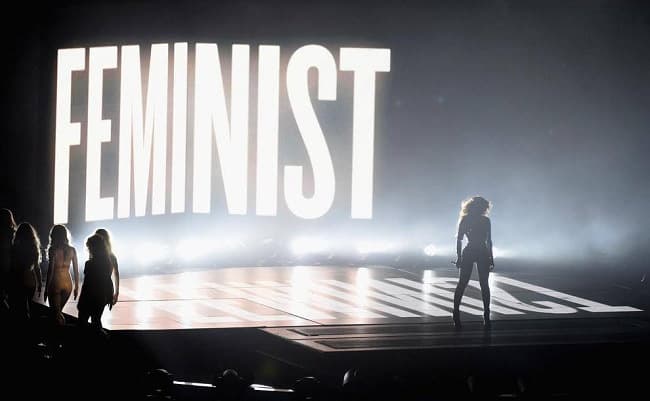 A apresentação de Beyoncé no VMA foi o momento feminista que eu estava esperando