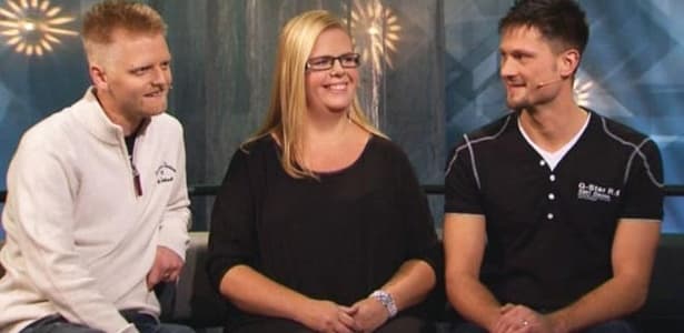 ‘Casal de três’ alimenta debate sobre nova família na Suécia