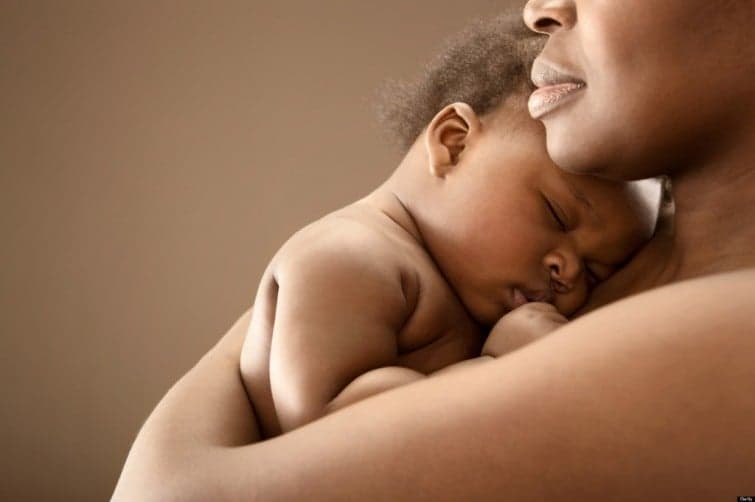 Mulheres negras são 60% das mães mortas durante partos no SUS, diz Ministério
