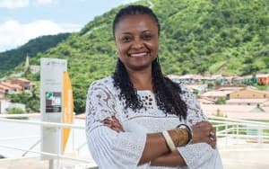 Primeira negra a chefiar universidade federal, Nilma Lino Gomes assume SEPPIR