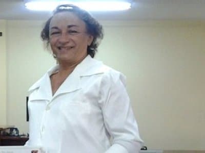 Travesti eleita presidente de câmara não descarta disputar prefeitura