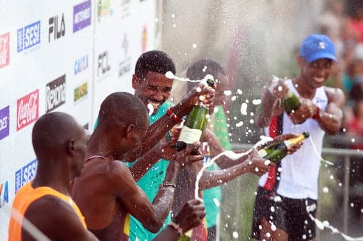 Atletas etíopes vencem a São Silvestre 2014