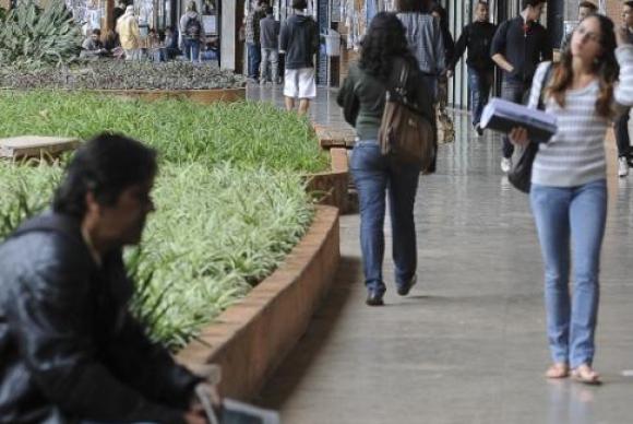 CEPAL: 30,8% das mulheres da América Latina não têm renda própria