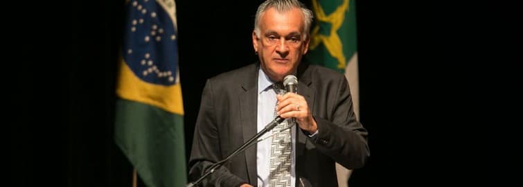 Juca Ferreira: ‘Esquerda errou muito no poder’