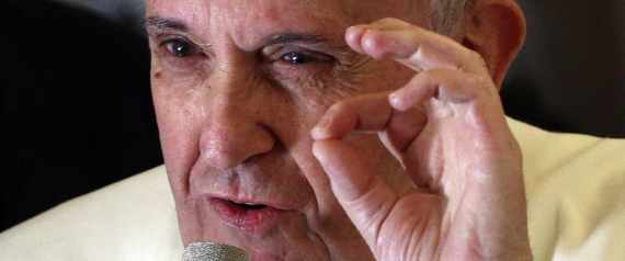 Papa condena mutilação feminina e violência doméstica contra mulheres