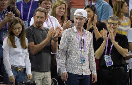Público vip teve presenças de John McEnroe e Bill Gates Foto: Harry How / Getty Images