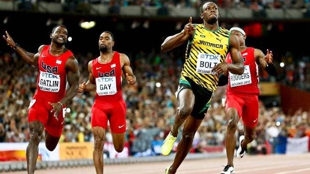 Bolt volta a assombrar em Pequim, supera Gatlin e conquista o tri mundial nos 100m