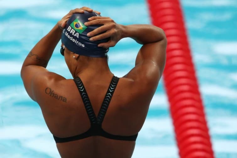 A cor da água: racismo e oportunidade para negros nas piscinas