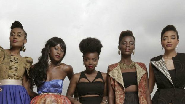 Série foi criticada por retratar apenas o lado glamouroso de Gana, mas criadora defende realismo