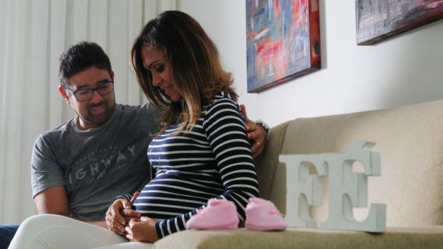 Norma e Alexandre decidiram continuar com os planos de gravidez, mesmo sob a ameaça da zika - Foto: Paulo Paiva 