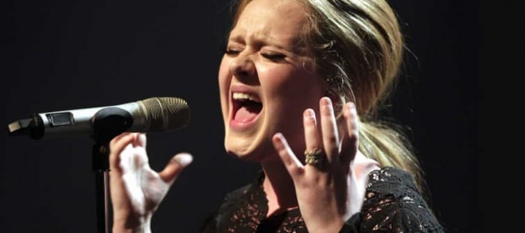 Adele proíbe suas músicas na campanha de Trump