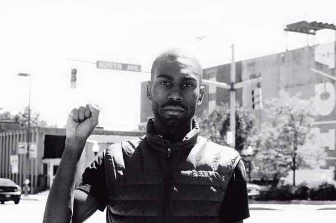 Ativista do Black Lives Matter anuncia pré-candidatura à Prefeitura de Baltimore
