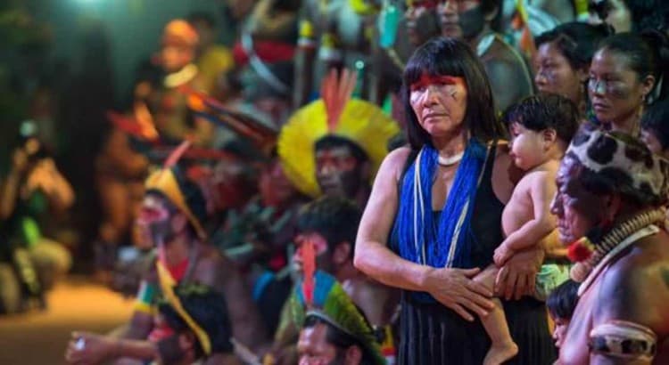 Idioma e tradições culturais ainda são obstáculos para mulheres indígenas