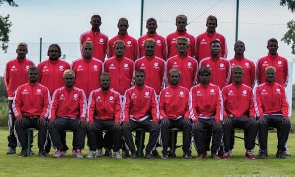 Jogadores de time alemão se transformam em ‘negros’ em protesto contra racismo