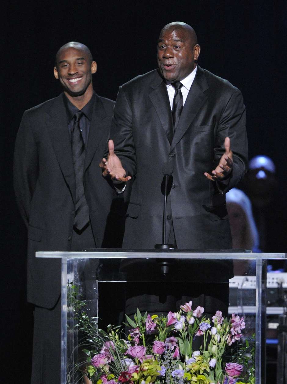 Magic Johnson exalta Kobe Bryant e diz: “nunca haverá outro”