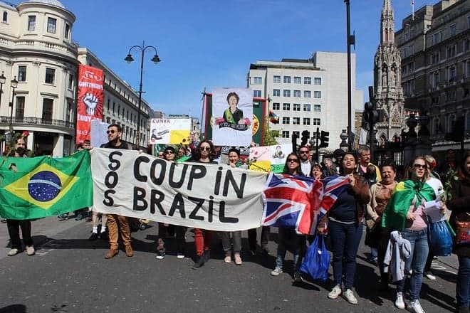 Parlamentares britânicos condenam afastamento de Dilma: ‘insulto à democracia’