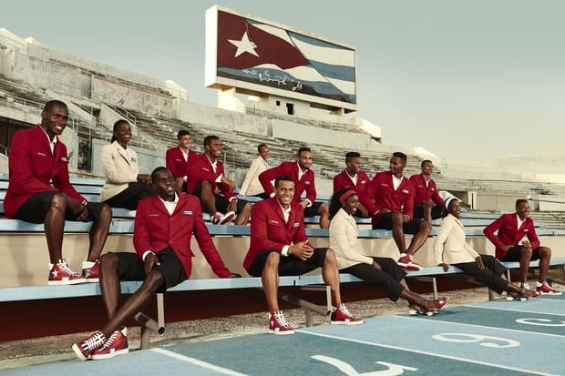 Christian Louboutin assina os trajes nonperformance dos atletas olímpicos cubanos