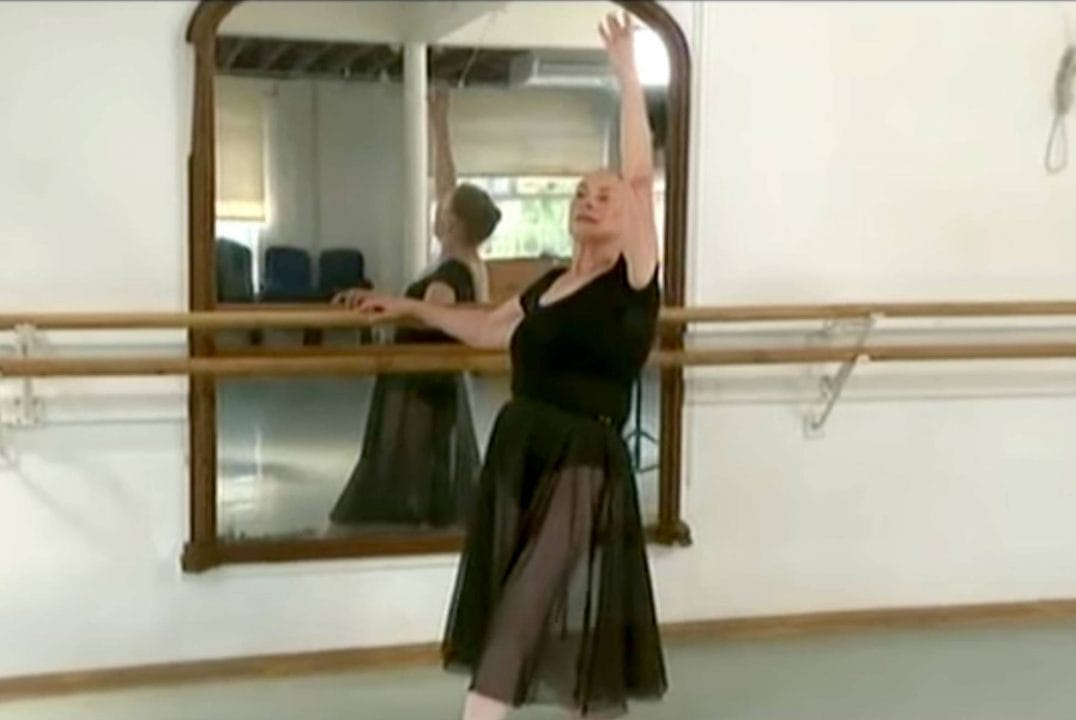 Doreen Pechey éuma bailarina da Royal Academy aos 71 anos